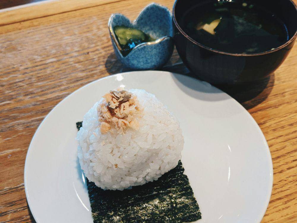 ilustrasi onigiri (unsplash.com/note thanun)