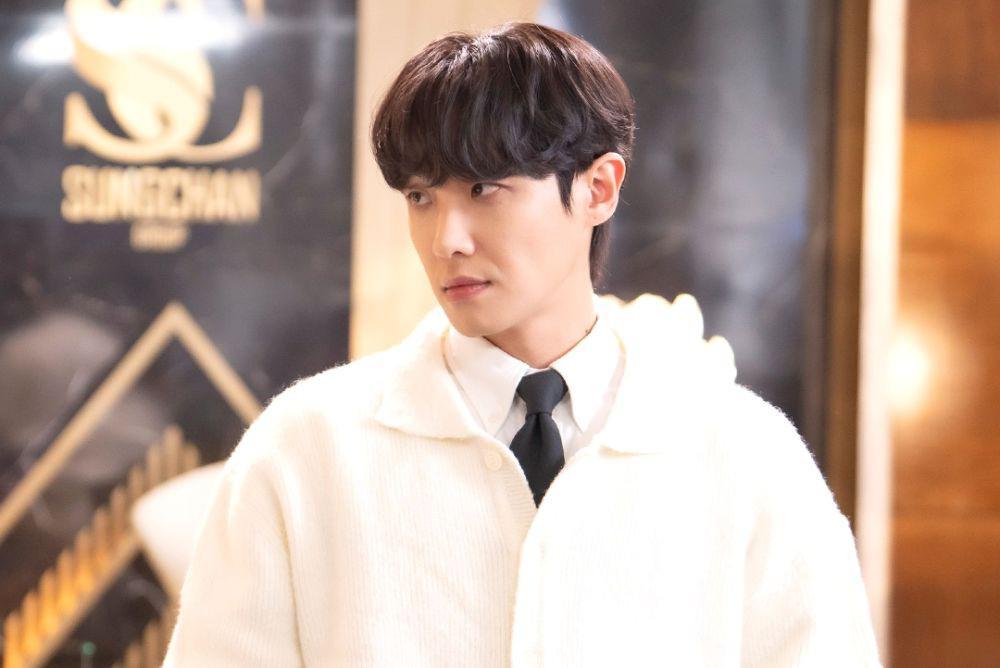 Lee Joon soal Karakter dan Hubungan sama Mo Ne di Escape of Seven 2