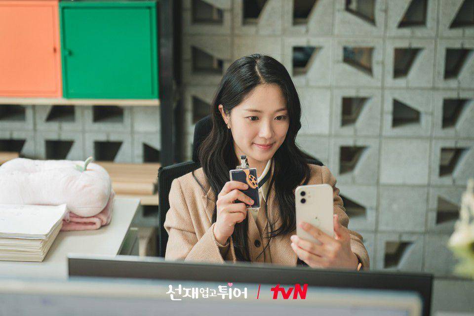 Im Sol (Kim Hye Yoon) di drakor Lovely Runner (dok. tvN/Lovely Runner)