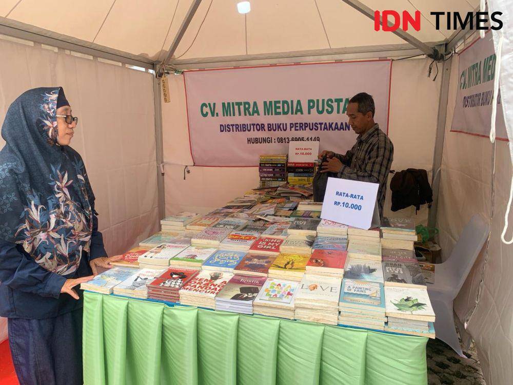 Bazar Buku Super Murah di Festival Literasi 2024, Novel Rp10 Ribuan!