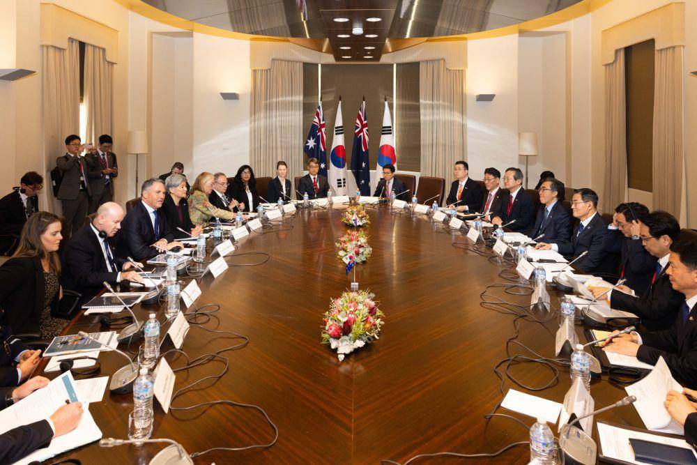 Pertemuan 2+2 antara para Menlu Korsel Cho Tae-yul dan Menhan Shin Won-sik serta Menlu Australia Penny Wong dan Menhan Richard Marles pada Kamis (1/5/2024) di Melbourne. (twitter.com/SenatorWong)