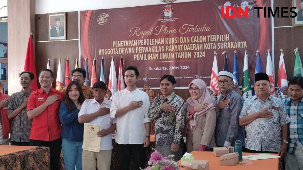 Walikota Solo Gibran Rakabuming Raka menghadiri acara rapat pleno di KPU Solo. (IDN Times/Larasati Rey)