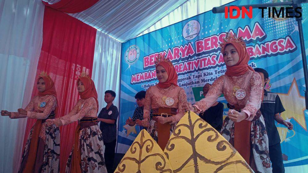 Inin Nastain IDN Times/ Kreasi siswa Hardiknas di SLB