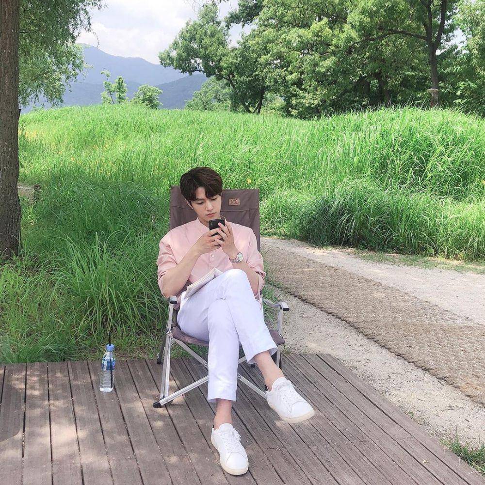 outfit cowok bumi ala L INFINITE (instagram.com/@kim_msl)