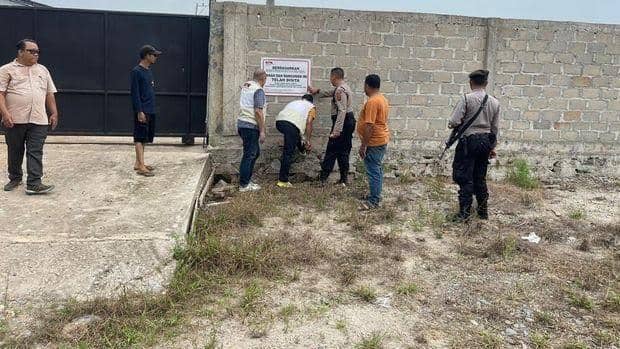 KPK Sita PKS Milik Bupati Nonaktif Labuhanbatu Erik Adtrada