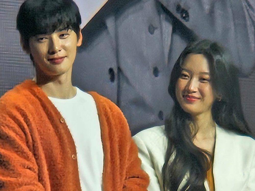 momen reuni Cha Eun Woo dan Moon Ga Young (twitter.com/mlek310)