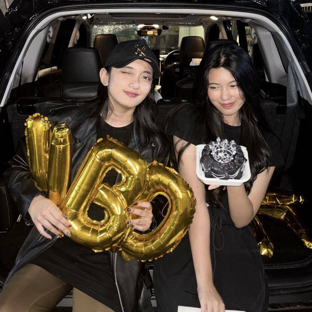 Kedekatan Amanda dan Indira JKT48 (Twitter.com/SP_IndiraJKT48)