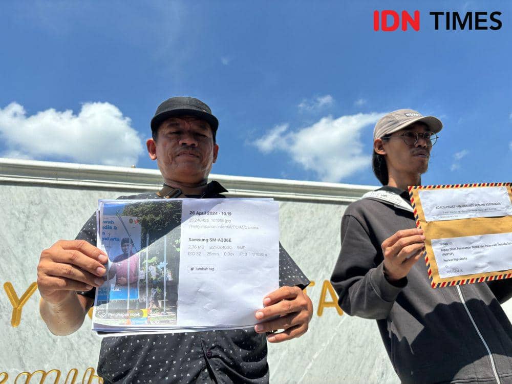 Aktivis Soroti Baliho Pj Wali Kota Yogyakarta Tutup Iklan PBB