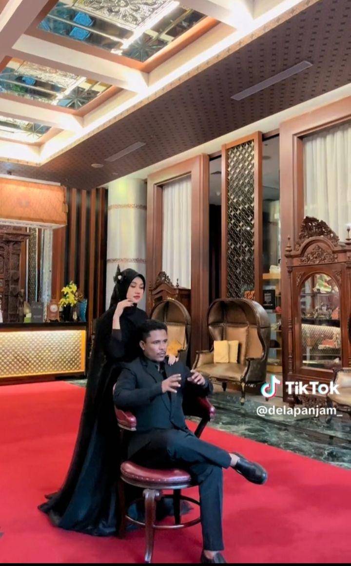 Prewed Mamat Alktatiri (Tiktok.com/delapanjam_)