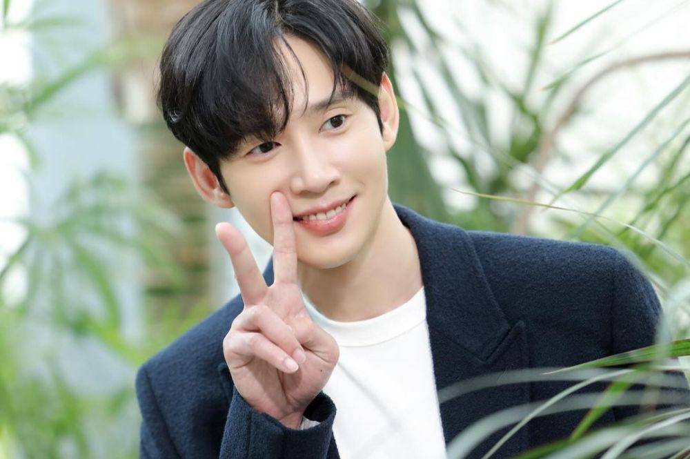 Park Sung Hoon (instagram.com/boxabum)