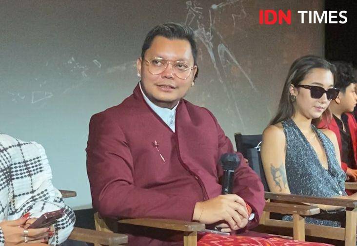 potret sutradara Robby Ertanto dalam press conference film Possession: Kerasukan di XXI Plaza Indonesia, Jakarta, Jumat (3/5/2024) (dok. IDN Times/Rani Asnurida)