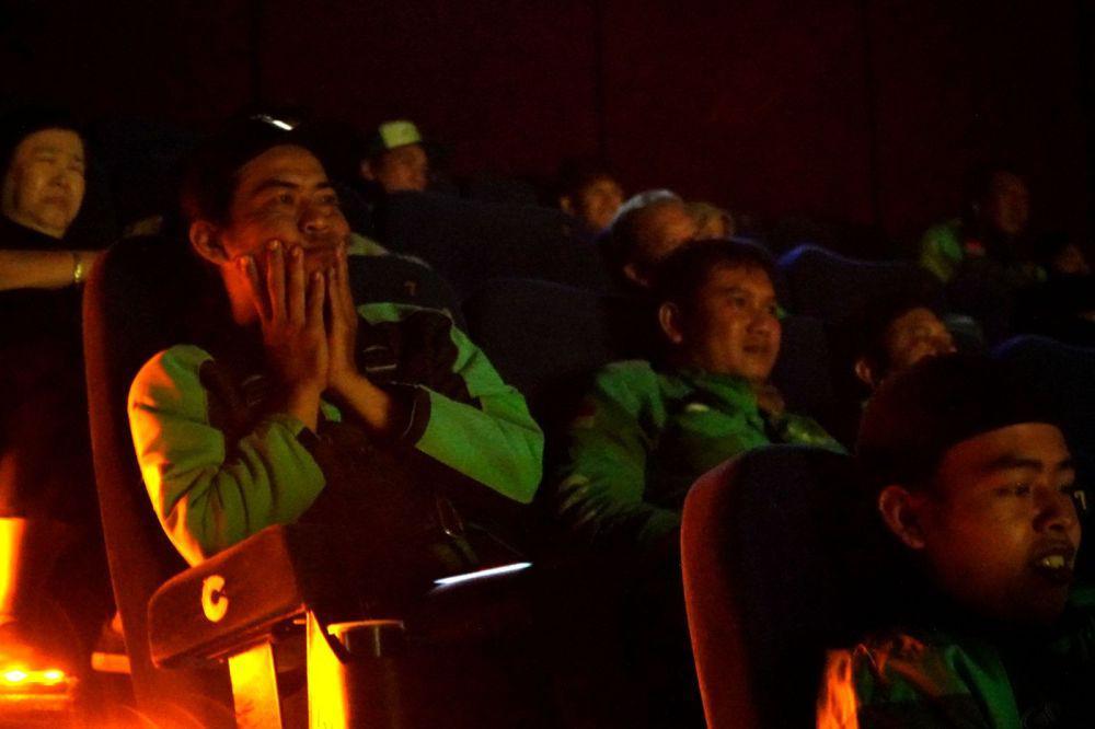 Ratusan Mitra Grab di Bandung Nobar Film Siksa Kubur