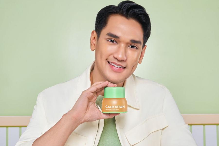 Rahasia Kulit Kalem Afgan, Gunakan Produk Somethinc Calm Down Series