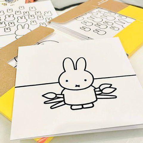 Miffy (instagram.com/miffy_official)