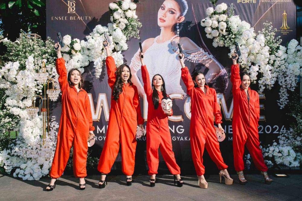 Potret Arrival Look Finalis Miss Mega Bintang Indonesia 2024 (Instagram.com/yayasanduniamegabintang)