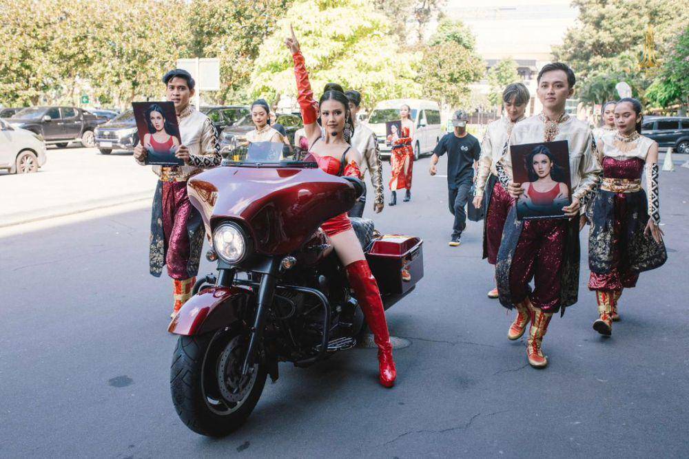 Potret Arrival Look Finalis Miss Mega Bintang Indonesia 2024 (Instagram.com/yayasanduniamegabintang)