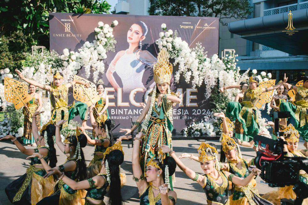 Potret Arrival Look Finalis Miss Mega Bintang Indonesia 2024 (Instagram.com/yayasanduniamegabintang)