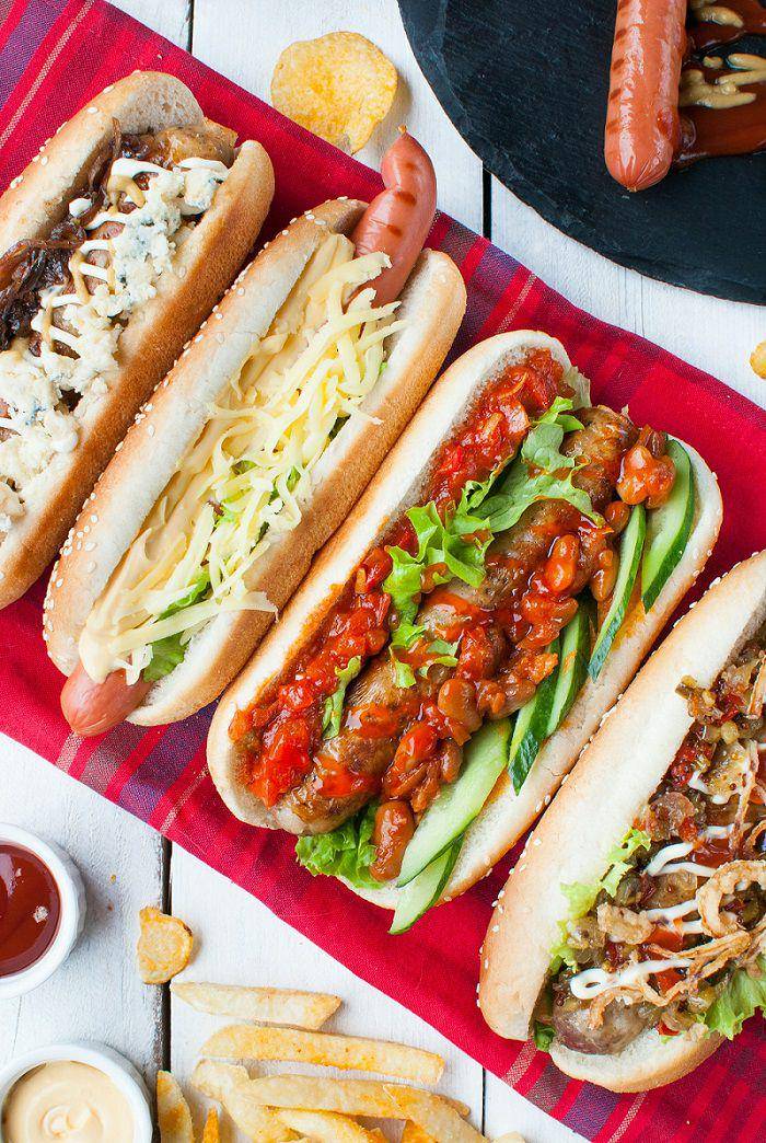 hotdog (unsplash.com/Victoria Shes)