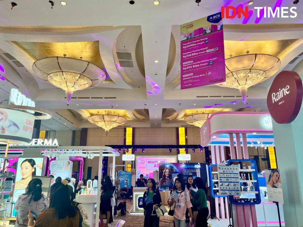 BeautyFest Asia (BFA) 2024 day 1 (3 Mei 2024) di Ritz-Carlton Pacific Place, Jakarta (IDN Times/Nisa Zarawaki)