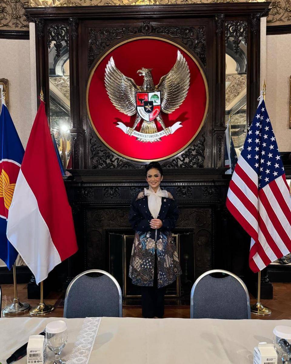 potret Kris Dayanti kunjungan kerja ke Amerika Serikat (instagram.com/krisdayantilemos)