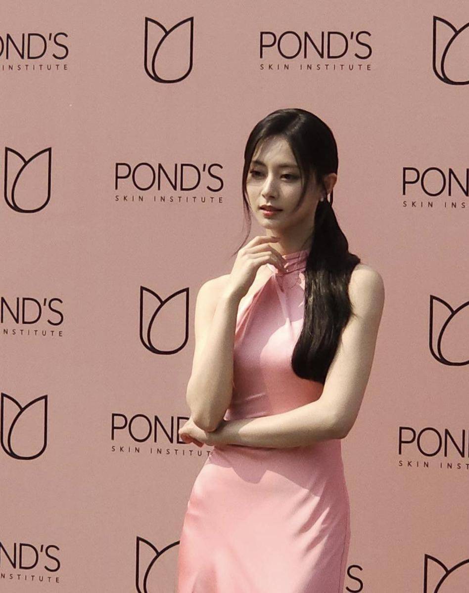 potret Tzuyu TWICE di event POND'S Jakarta (twitter.com/chewwwyyya)