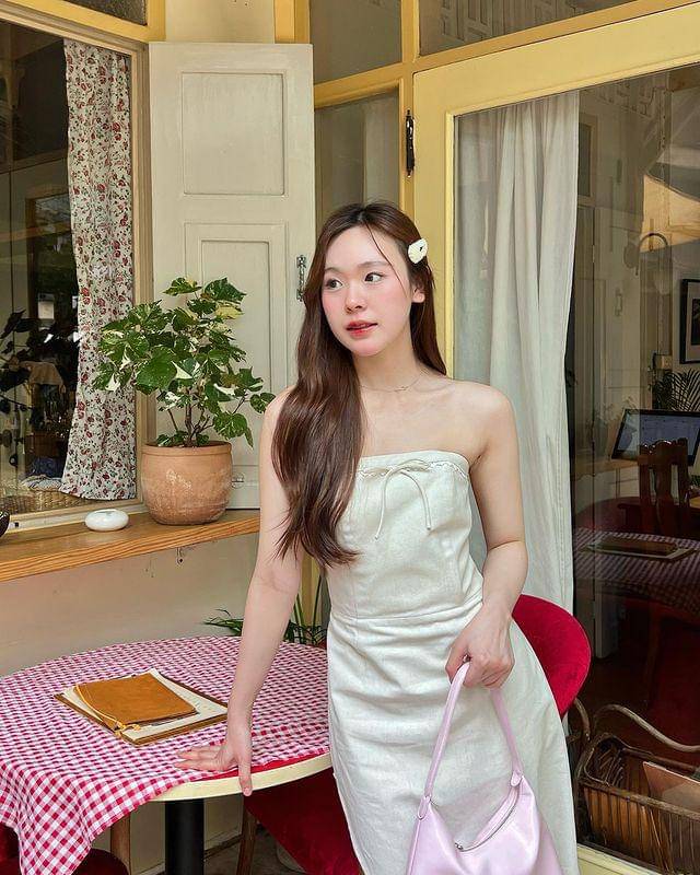 June Wanwimol (instagram.com/junewanwimol19)