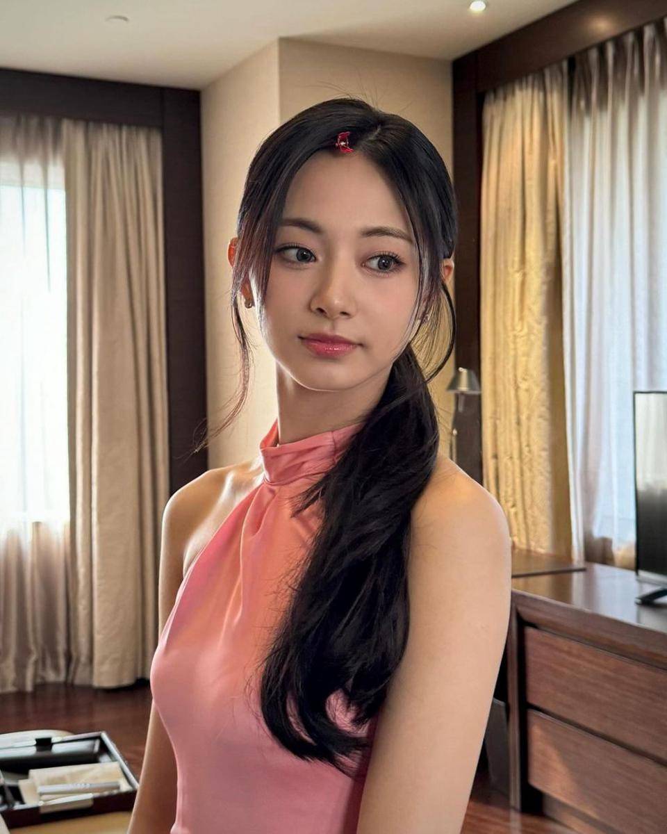 potret Tzuyu TWICE di event POND'S Jakarta (instagram.com/thinkaboutzu)