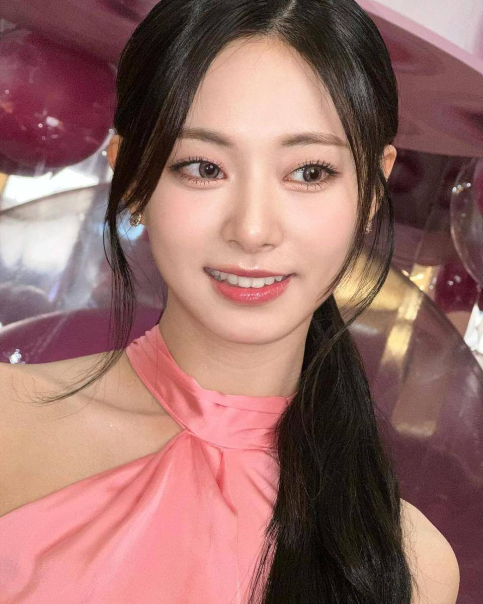 potret Tzuyu TWICE di event POND'S Jakarta (instagram.com/thinkaboutzu)