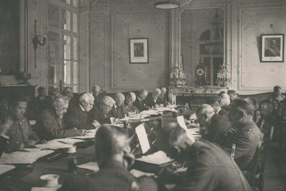 Negosiator Perjanjian Versailles, 1919 (commons.wikimedia.org/Helen Johns Kirtland)