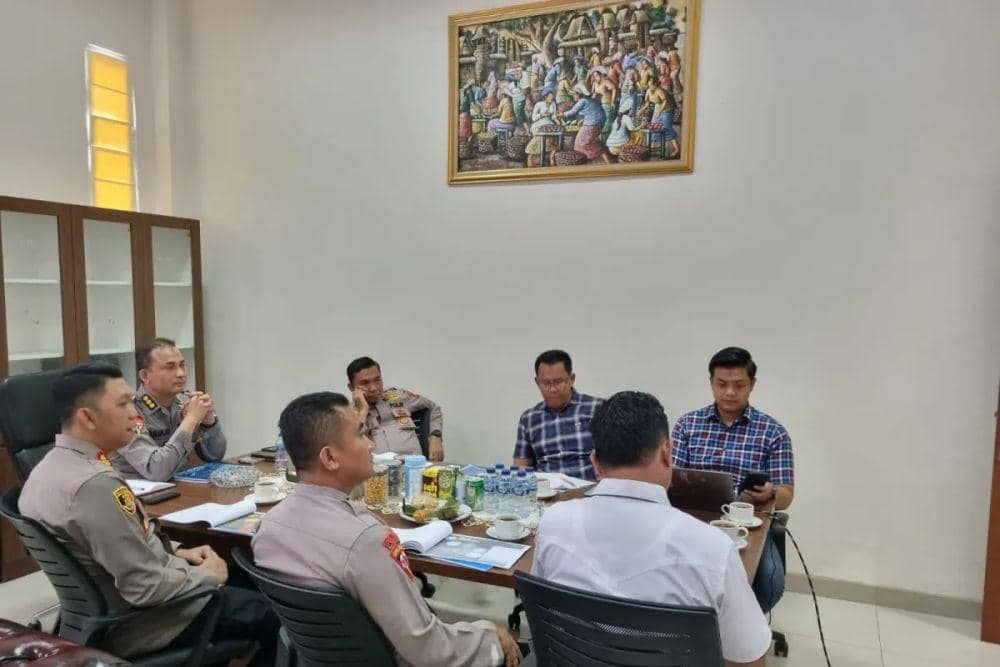Rapat koordinasi digelar Polres Pesisir Barat. (Dok. Polres Pesibar).