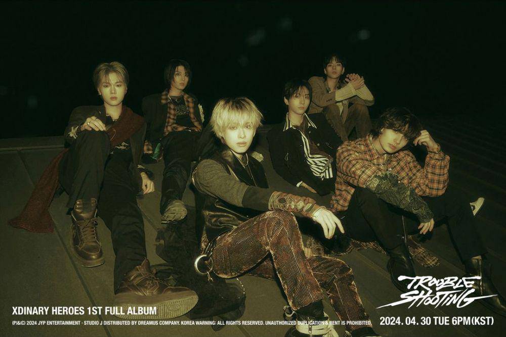 potret Xdinary Heroes di 1st full album Troubleshooting (instagram.com/xdinaryheroes_official)