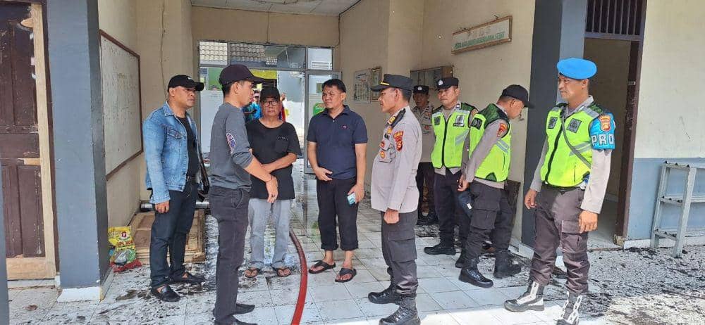 (Gedung asrama SMAN 3 Kayuagung yang terbakar) IDN Times/istimewa