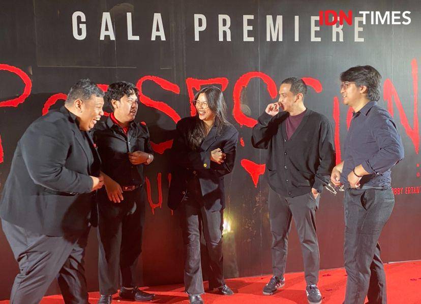 potret Danilla Riyadi dan Rahara dalam gala premier film Posssession: Kerasukan (dok. IDN Times/Rani Asnurida)