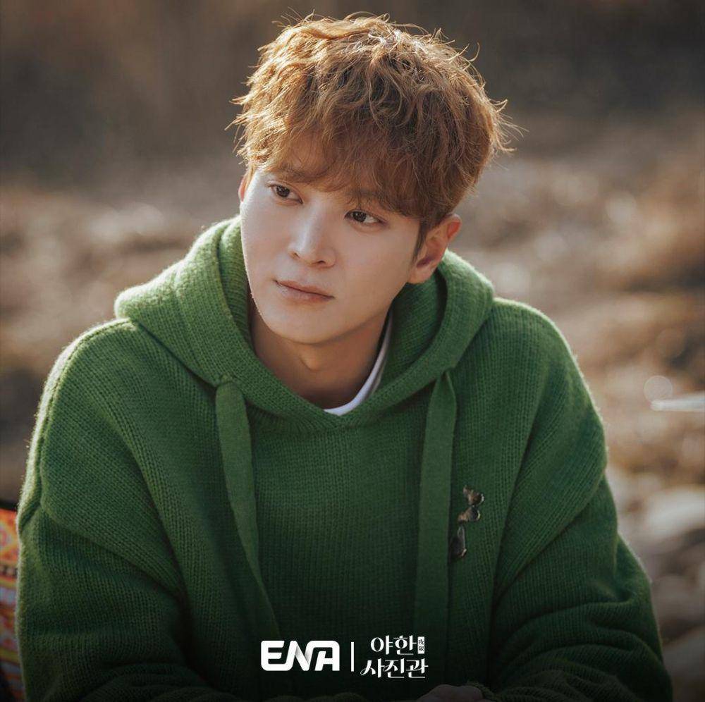 Joo Won di drama Nightly Photo Studio (instagram.com/channel.ena.d)