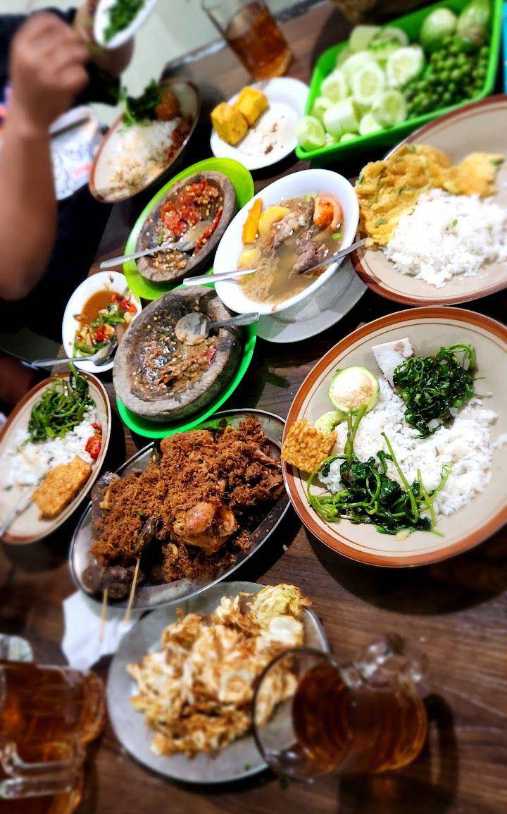 Rumah Makan Mergosari (google.com/maps/Sahara Oct)