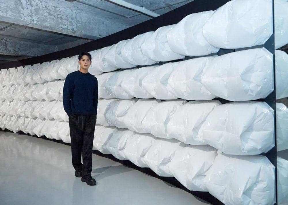 OOTD cowok mamba ala Mingyu SEVENTEEN (instagram.com/min9yu_k)