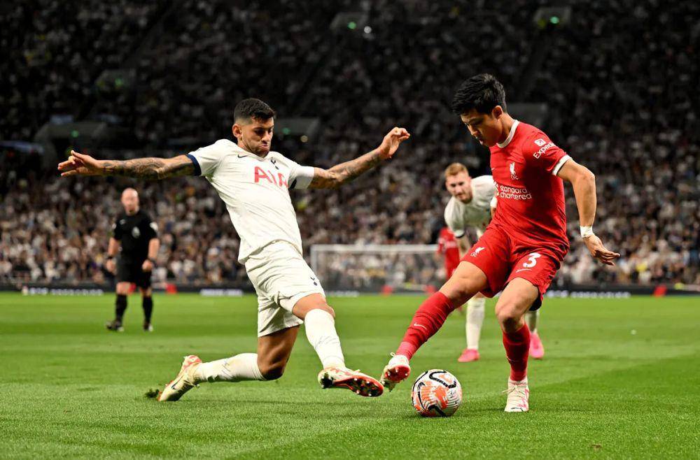 Tottenham Hotspur melawan Liverpool di Premier League 2023/2024. (premierleague.com)