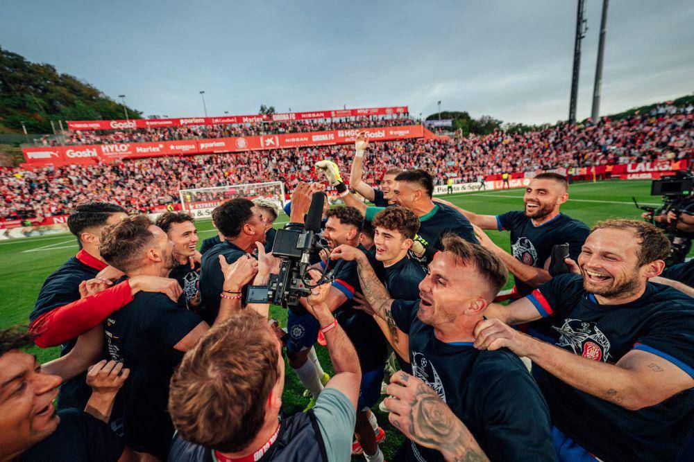 Pemain Girona FC merayakan kemenangan atas Barcelona dan lolos ke Liga Champions musim depan (x.com/GironaFC)