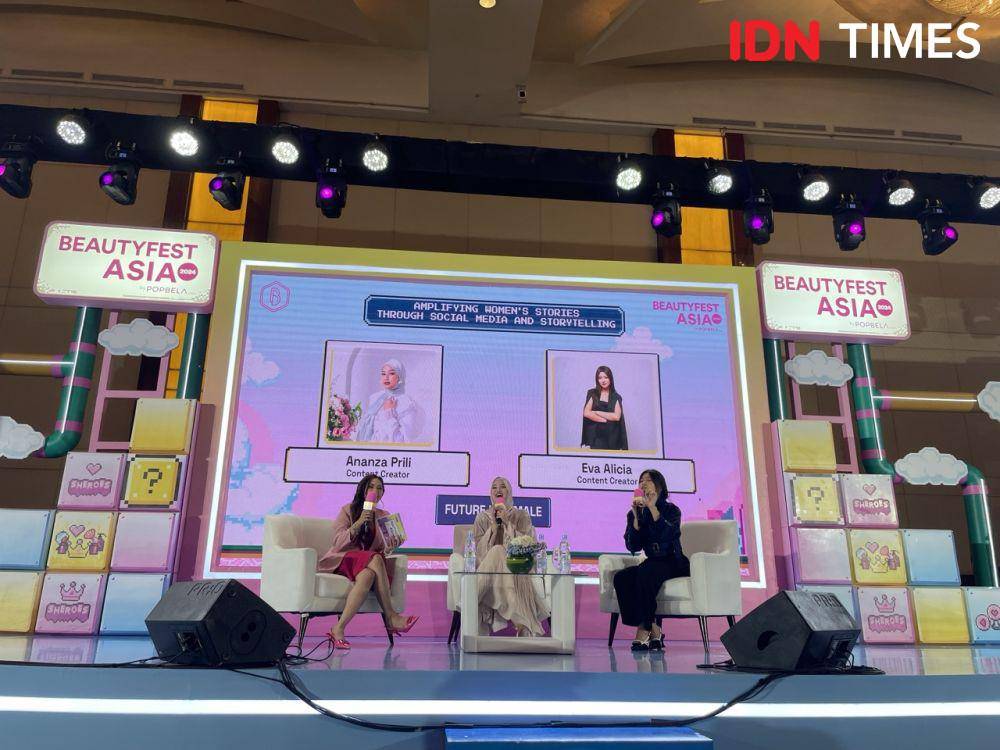Ananza Prili dan Eva Alicia di BeautyFest Asia 2024. (IDN Times/Dina Fadillah Salma)