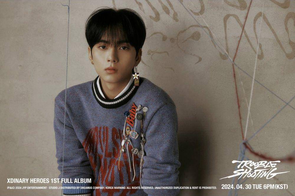 potret O.de Xdinary Heroes di 1st full album Troubleshooting (instagram.com/xdinaryheroes_official)