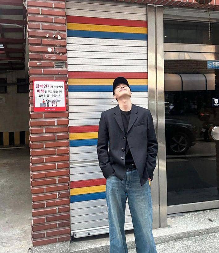 Yoo Seon Ho (instagram.com/official_yooseonho)