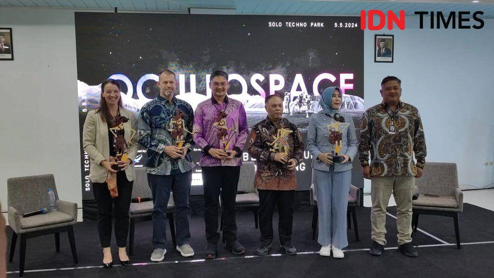 Seminar Antariksa dengan NASA, VOYAGER SPACE, NASA HUNCH, dan OCCULLOSPACE di Solo Techno Park (STP) Solo. (IDN Times/Larasati Rey)