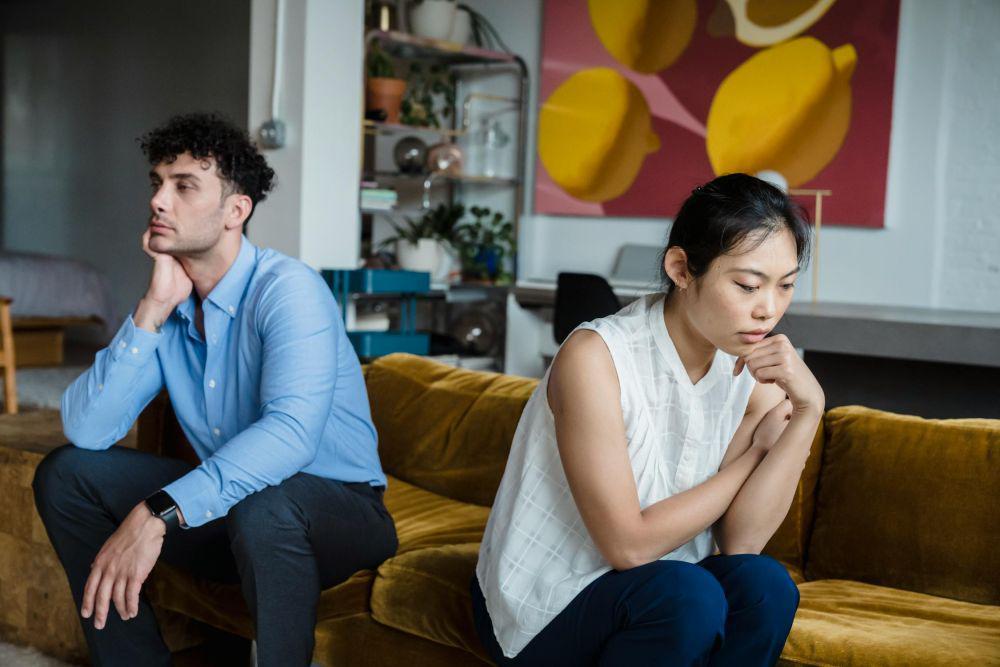5 Hal yang Perlu Diperbaiki saat Merasa Jenuh dalam Hubungan