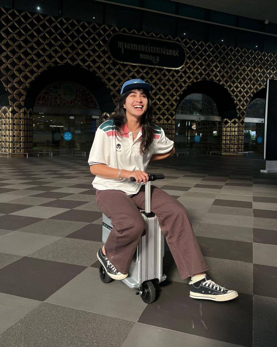 OOTD Sintya Marisca (instagram.com/sintyamarisca)