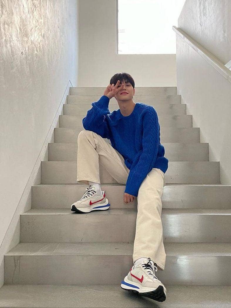 potret Song Kang (instagram.com/songkang_b)