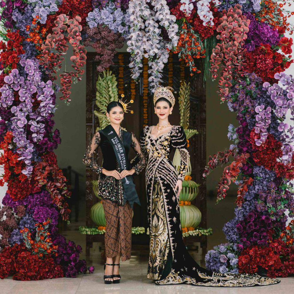 Potret Finalis Miss Mega Bintang Indonesia 2024 di Sashing Ceremony (Instagram.com/yayasanduniamegabintang)