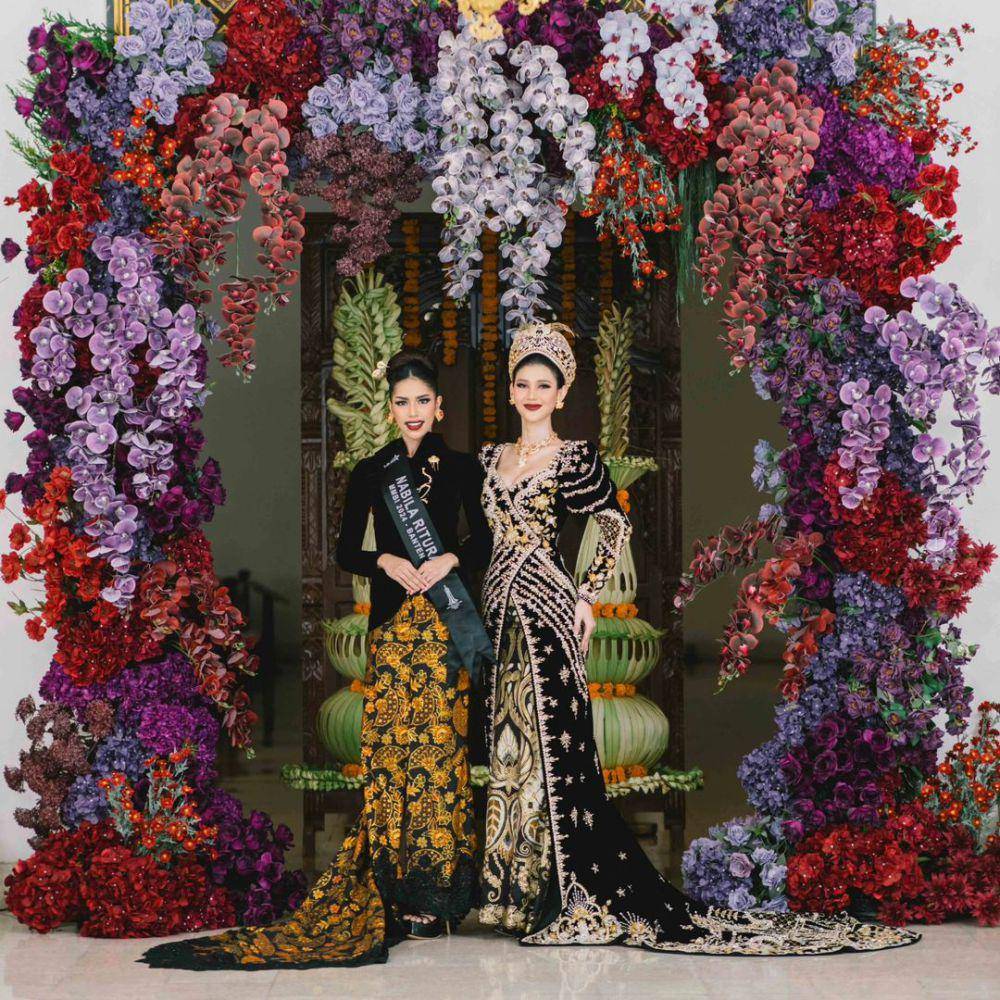 Potret Finalis Miss Mega Bintang Indonesia 2024 di Sashing Ceremony (Instagram.com/yayasanduniamegabintang)