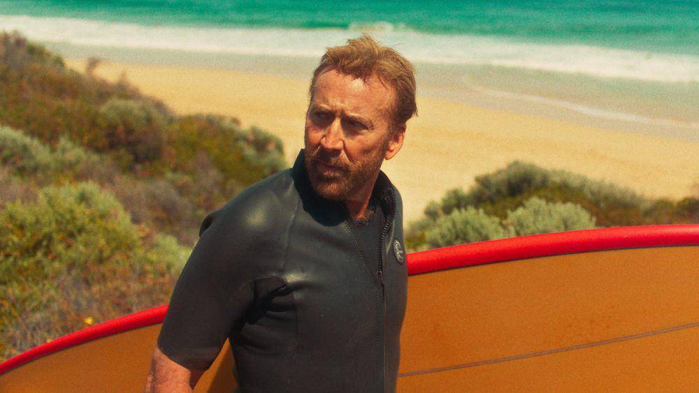 The Surfer (dok. Tea Shop Productions/The Surfer)