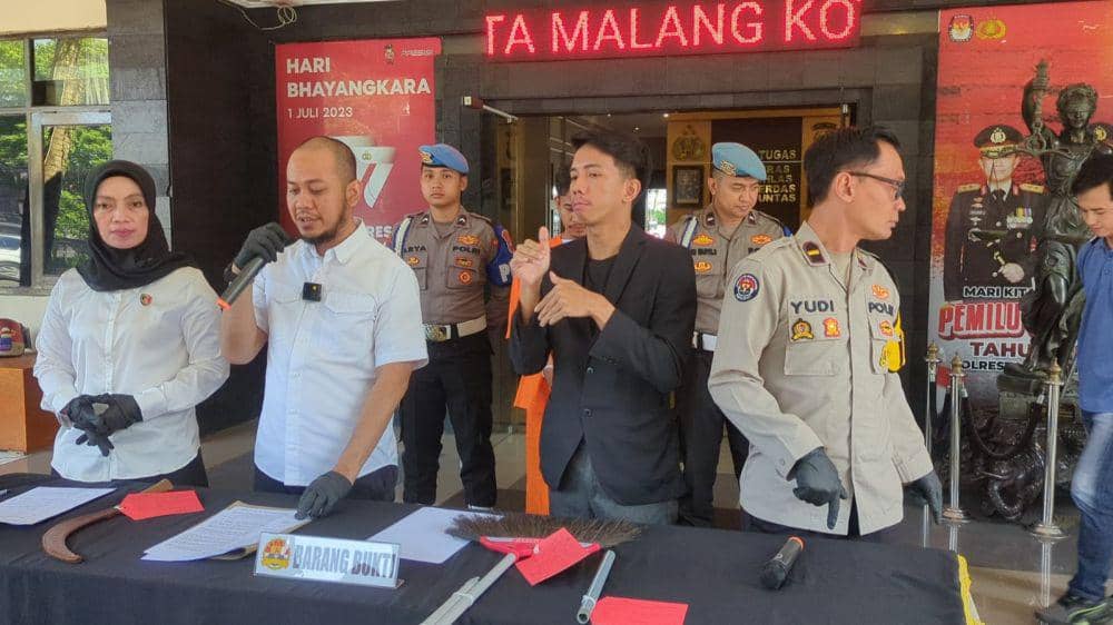 Konferensi pers kasus KDRT di Kota Malang. (IDN Times/Rizal Adhi Pratama)