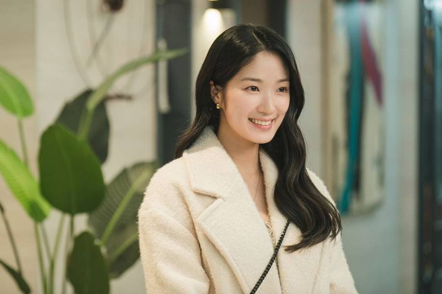 Still cut Lovely Runner (Instagram.com/tvn_drama)